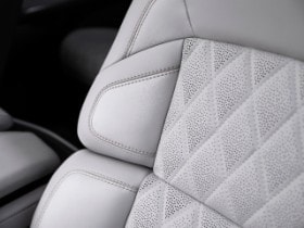 2025 Lincoln Navigator L Black Label Interior Atmospheric